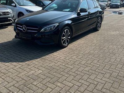 Second-hand Mercedes C200 Night 136 CP (100 kW) 2017 Negru Berlinǎ