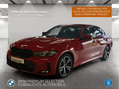 Gebraucht BMW 320e M Sport 204 PS (150 kW) 2023 Rot Limousine
