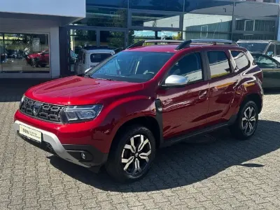 Gebraucht Dacia Duster Prestige 150 PS (110 kW) 2022 Rot SUV