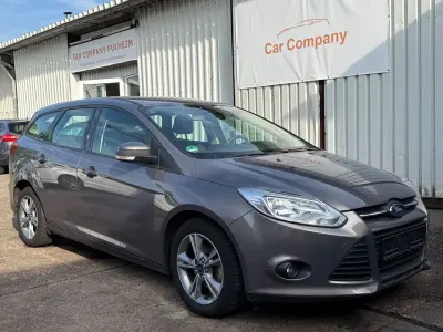 Gebraucht Ford Focus SYNC Edition 101 PS (74 kW) 2014 Braun Limousine