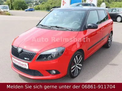 Gebraucht Skoda Fabia RS 179 PS (131 kW) 2013 Rot Limousine