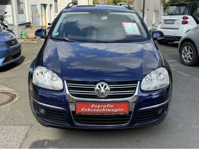 Gebraucht VW Golf VI Comfortline 102 PS (75 kW) 2009 Shadow blue metallic Kleinwagen