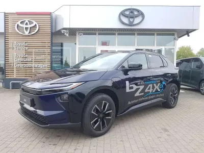 Neu Toyota bZ4X 164 kW (224 PS) 2026 Dark blue metallic SUV