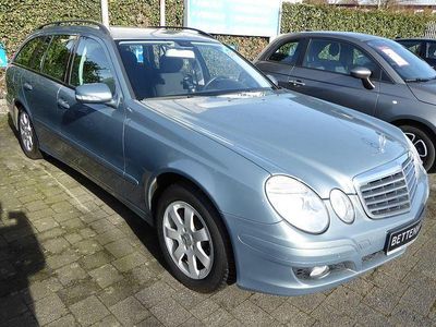 Gebraucht Mercedes E200 184 PS (135 kW) 2006 Grau Kombi