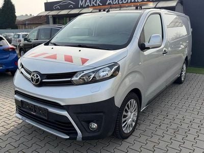 Gebraucht Toyota Proace Comfort 177 PS (130 kW) 2017 Silber Van / Kleinbus