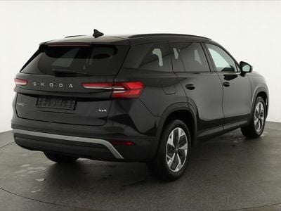 Neu Skoda Kodiaq Selection 193 PS (141 kW) 2025 Black magic perleffekt SUV