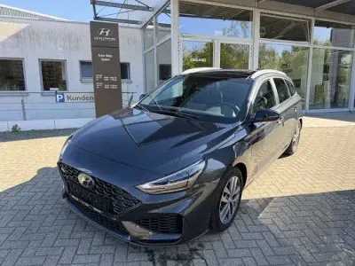 Gebraucht Hyundai i30 N Line 160 PS (117 kW) 2021 Dark knight Kombi