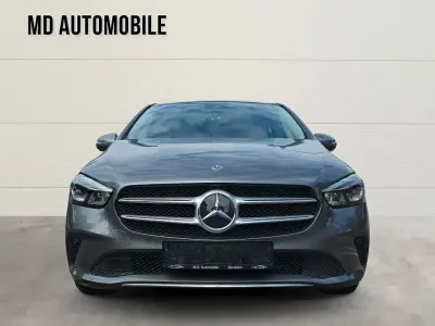 Gebraucht Mercedes B220 Progressive 190 PS (139 kW) 2019 Mountaingrau Kleinwagen