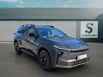Neu Toyota bZ4X 164 kW (224 PS) 2026 Magnetite gray metallic SUV