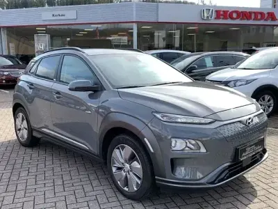 Gebraucht Hyundai Kona Advantage 100 kW (136 PS) 2021 Galaxy grey metallic SUV