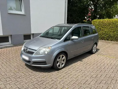 Gebraucht Opel Zafira 140 PS (102 kW) 2005 Silber Van / Kleinbus