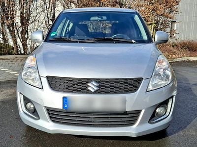 Gebraucht Suzuki Swift Club 94 PS (69 kW) 2015 Silber Kleinwagen