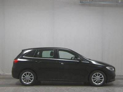 Mercedes B180