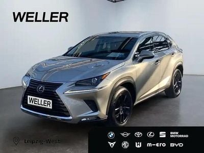 Gebraucht Lexus NX300h E-FOUR 155 PS (114 kW) 2019 Silber SUV