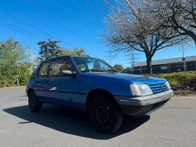 Gebraucht Peugeot 205 Style 60 PS (44 kW) 1993 Blau Kleinwagen