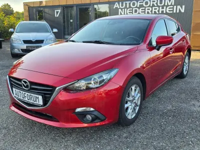 Gebraucht Mazda 3 Center-Line 150 PS (110 kW) 2014 Rot Limousine