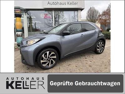 Usata Toyota Aygo X Basis 72 CV (52 kW) 2025 Grigio SUV