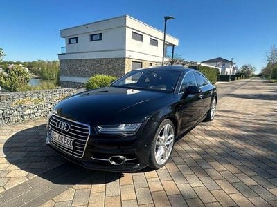 Second-hand Audi A7 Sport 272 CP (200 kW) 2016 Negru Hatchback