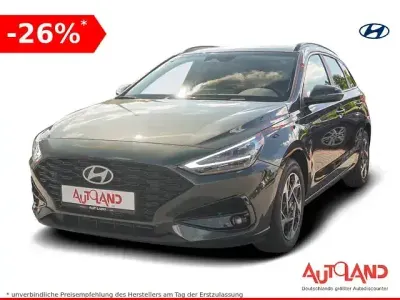Neu Hyundai i30 150 PS (110 kW) 2026 Cypressgreenmet. Kombi