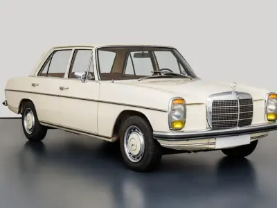 Gebraucht Mercedes W115 60 PS (44 kW) 1972 Beige Limousine