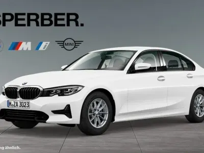 Second-hand BMW 320 Sport Line 184 CP (135 kW) 2022 Alb Berlinǎ