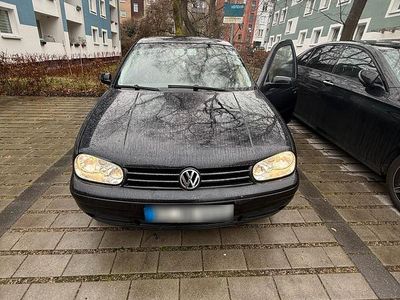 Gebraucht VW Golf IV 75 PS (55 kW) 2003 Schwarz Kleinwagen