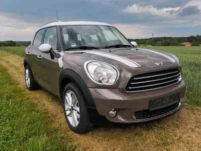 Gebraucht Mini Cooper Countryman Chili 122 PS (89 kW) 2011 Braun SUV