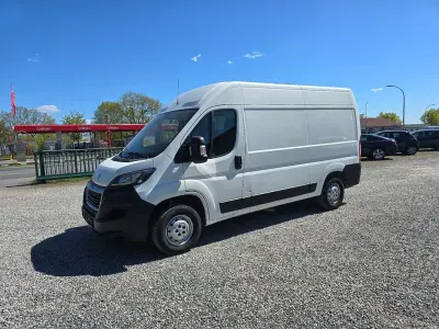 Gebraucht Peugeot Boxer Premium 140 PS (102 kW) 2020 Weiß Van
