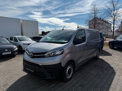 Gebraucht Toyota Proace 120 PS (88 kW) 2020 Silber Van / Kleinbus
