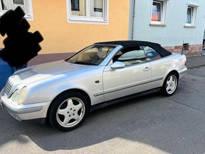 Mercedes CLK230