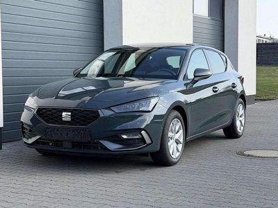 Neu Seat Leon FR 116 PS (85 kW) 2025 Metallic gegen aufpreis Limousine