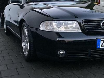 Gebraucht Audi A4 90 PS (66 kW) 2000 Schwarz Limousine