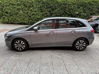 Mercedes B180