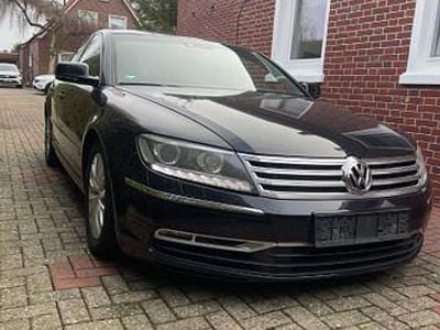 Second-hand VW Phaeton 239 CP (175 kW) 2011 Negru Berlinǎ