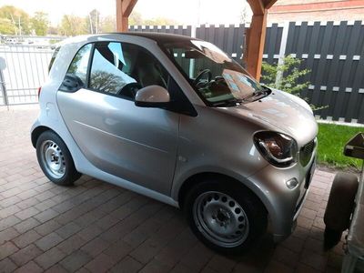 gebraucht Smart ForTwo Coupé 71 PS, Bj.12/2019, Benzin, Schaltgetriebe