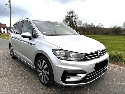 Gebraucht VW Touran R-line 116 PS (85 kW) 2018 Silber Van / Kleinbus