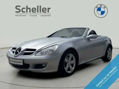 Gebraucht Mercedes SLK200 163 PS (119 kW) 2007 Iridiumsilber  metalliclack Cabrio