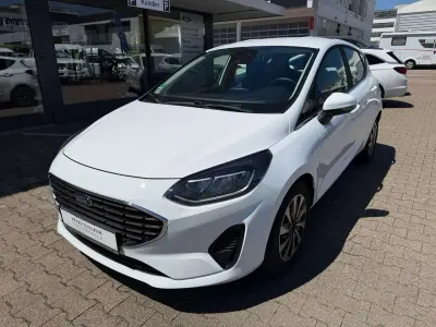 Gebraucht Ford Fiesta Cool & Connect 125 PS (91 kW) 2022 Frostweiß Kleinwagen