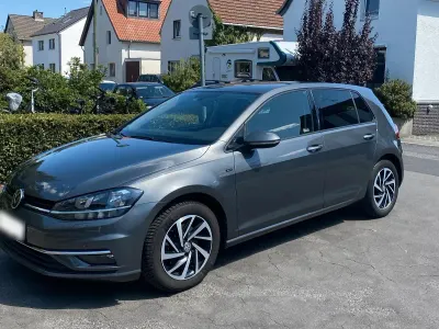 Gebraucht VW Golf VII Join 116 PS (85 kW) 2019 Grau Kleinwagen