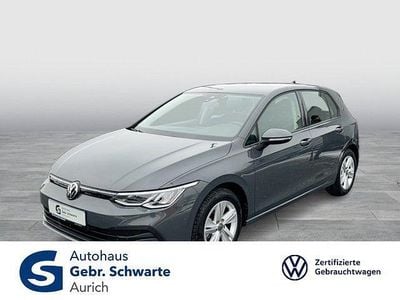 Gebraucht VW Golf VIII Life 116 PS (85 kW) 2023 Grau Limousine