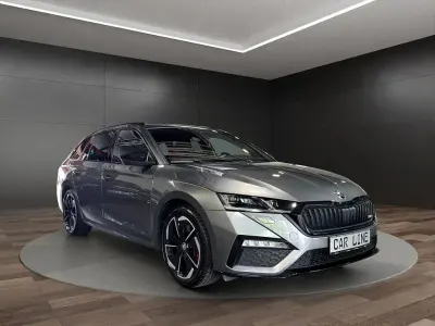 Gebraucht Skoda Octavia RS 245 PS (180 kW) 2023 Grau Kombi