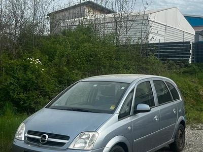 Usata Opel Meriva 101 CV (74 kW) 2005 Blu Monovolume