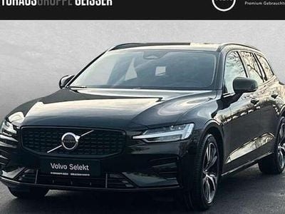 Gebraucht Volvo V60 Plus 197 PS (144 kW) 2024 Onyx schwarz Kombi
