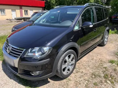 Gebraucht VW Touran Cross 140 PS (102 kW) 2009 Schwarz Van / Kleinbus
