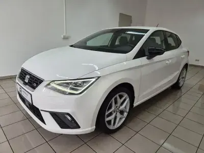 Gebraucht Seat Ibiza FR 116 PS (85 kW) 2020 "candy" weiss Kleinwagen