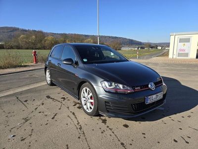 VW Golf VII