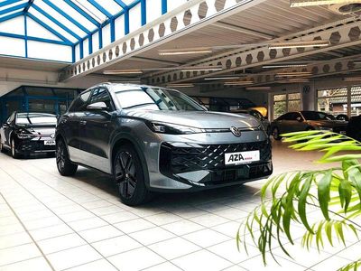 Neu VW T-Roc Style 150 PS (110 kW) 2026 Schwarz SUV