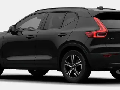 Nuova Volvo XC40 Plus 163 CV (119 kW) 2026 Nero SUV