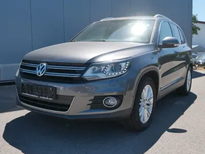 Gebraucht VW Tiguan Sportline 122 PS (89 kW) 2014 Grau SUV