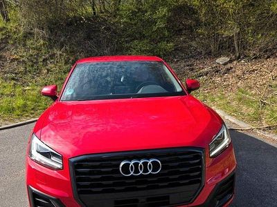 Usata Audi Q2 S-Line 150 CV (110 kW) 2020 Rosso SUV